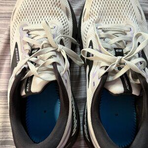 Size 9.5 - Brooks Adrenaline GTS 23 Grey Purple